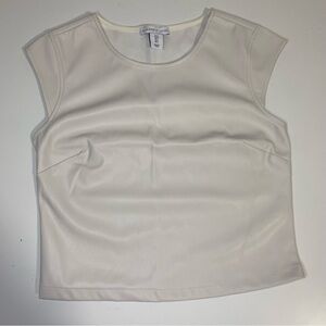 Sincerely Jules White faux Leather Short Sleeve Top Size Small